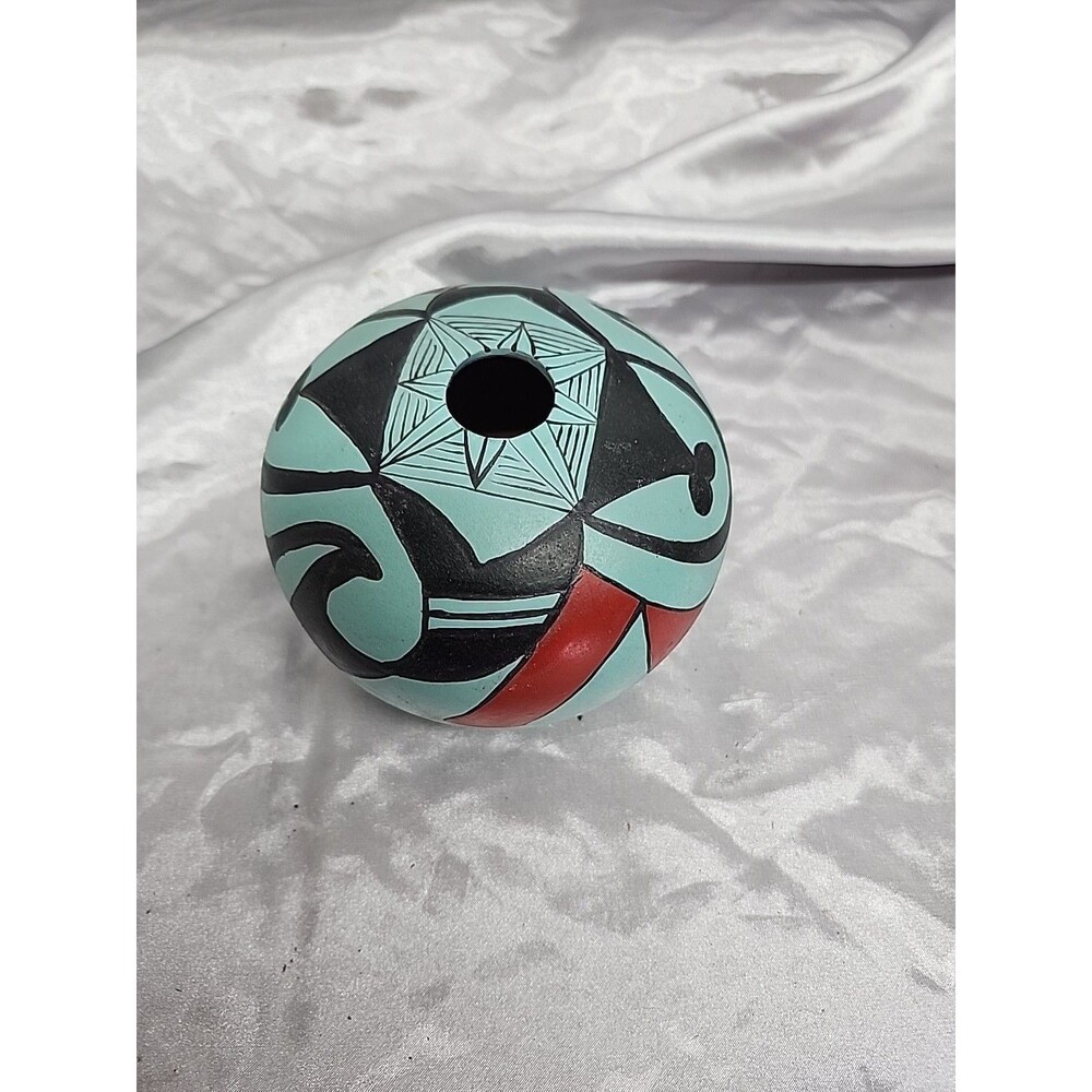 Vtg Handpainted Very Colorful Seed Pot. Very Pretty And Large.. Artists Unknown